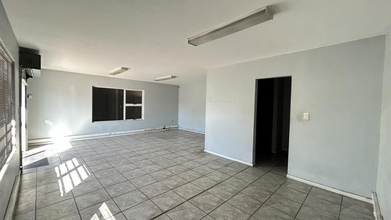 To Let commercial Property for Rent in Montague Gardens Western Cape